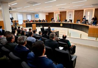 TCE-AM lança selo para reconhecer avanços de municípios na educação
