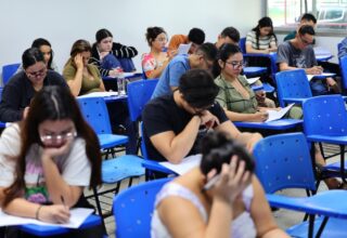 TCE-AM realiza provas do Processo Seletivo para Residência Jurídica e Contábil com mais de 800 candidatos