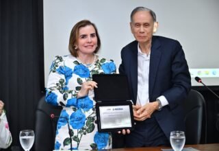 Presidente do TCE-AM recebe homenagem durante Dia da Integridade e Compliance da Ciama